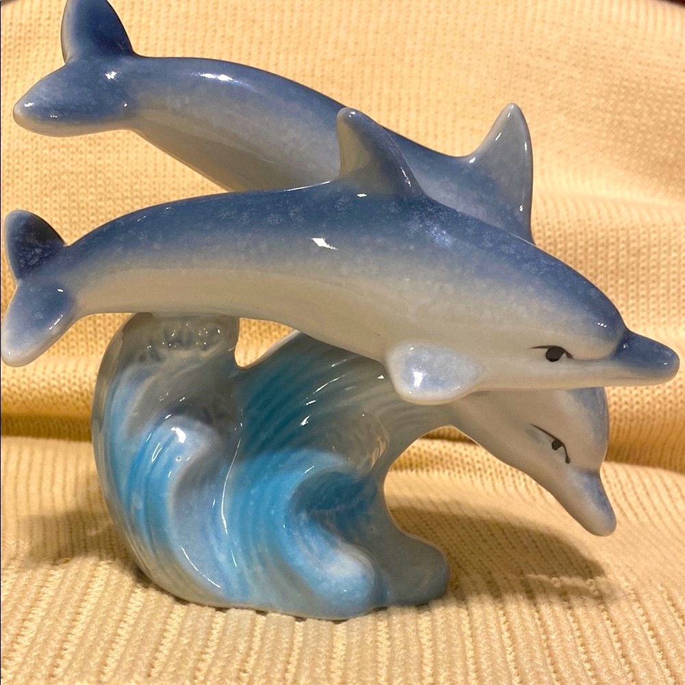 Otagiri Collectable Blue & Grey Dolphin Figurine - Picture 4 of 7